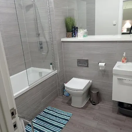 2 Bedroom Modern Spacious City Heaven Apartmán Leeds (West Yorkshire)